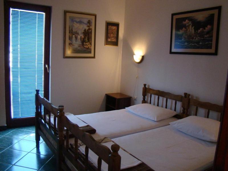 Apartments Svorcan Budva Zimmer foto